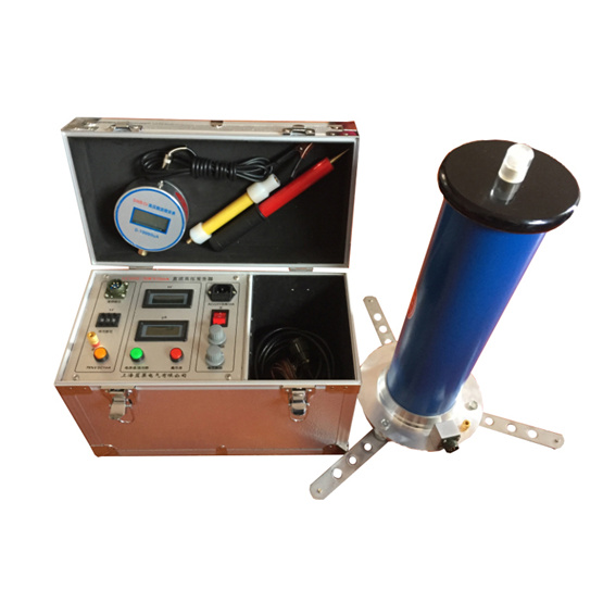 LCZGF-60KV2mA直流高壓發(fā)生器適用于電力部門、企業(yè)動力部門對氧化鋅避雷器、電力電纜、發(fā)電機、變壓器、開關(guān)等設備進行直流高壓耐壓試驗和泄漏電流試驗。是安裝中國行業(yè)標準ZBF24003-90《便攜式直流高壓發(fā)生器通用技術(shù)條件》的要求,生產(chǎn)制造的直流耐壓設備。