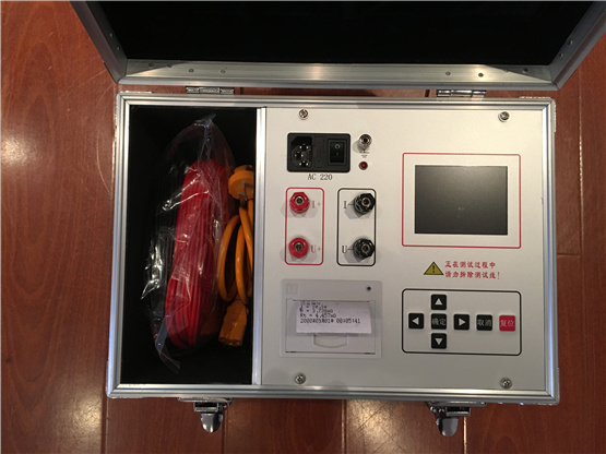 LCZZ-10變壓器直流電阻測試儀用于，繞組的直流電阻測量是變壓器的例行試驗之一，其目的主要是檢查繞組之間、繞組與引線之間的連接或機械特性是否良好、各相繞組之間的電阻是否平衡等，以保證變壓器的安全運行。